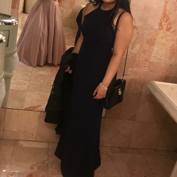 Lulu’s Navy Blue Gown! - Picture 8 of 8